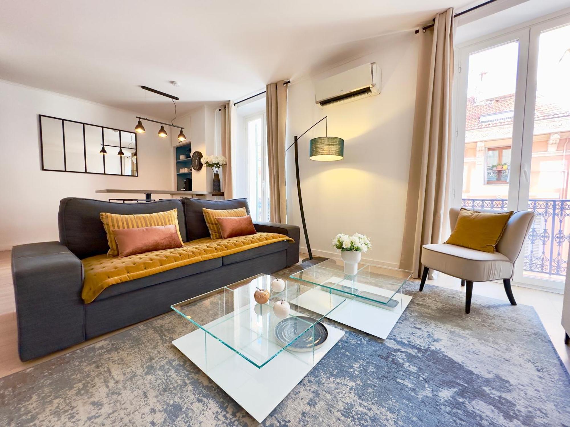 Luxueux 3 Pieces 80M2 - 2Ch - 2 Sdb - 1Mn Beach Croisette Cannes Bagian luar foto