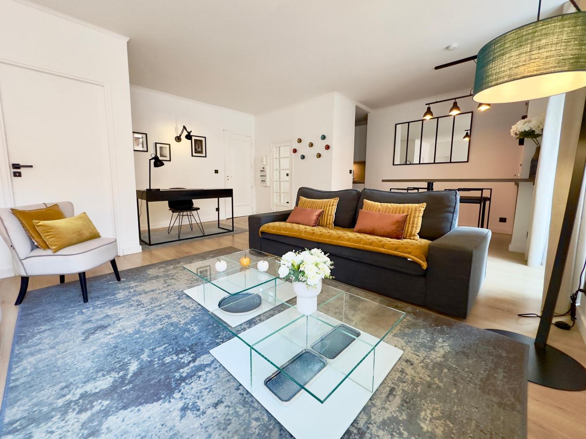 Luxueux 3 Pieces 80M2 - 2Ch - 2 Sdb - 1Mn Beach Croisette Cannes Bagian luar foto